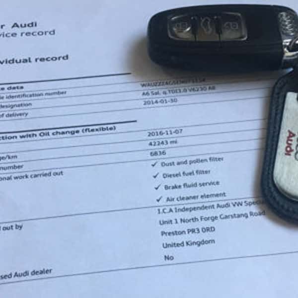 Logbook car servicing Gold Coast