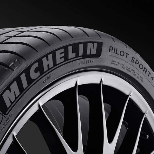 Tyre repair and wheel alignment